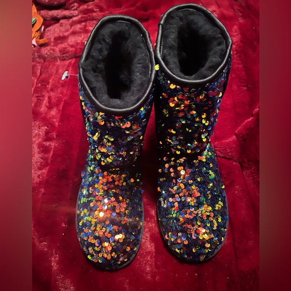 UGG Shoes - RARE! Sequin Uggs